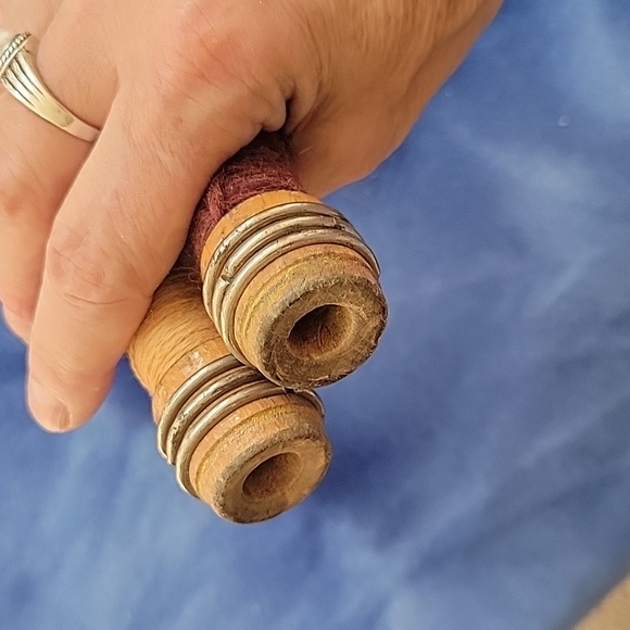 Lot of 2 Antique Wooden Weaving Loom Shuttle Bobbins/Spools About 6.75 inches - Picture 2 of 3